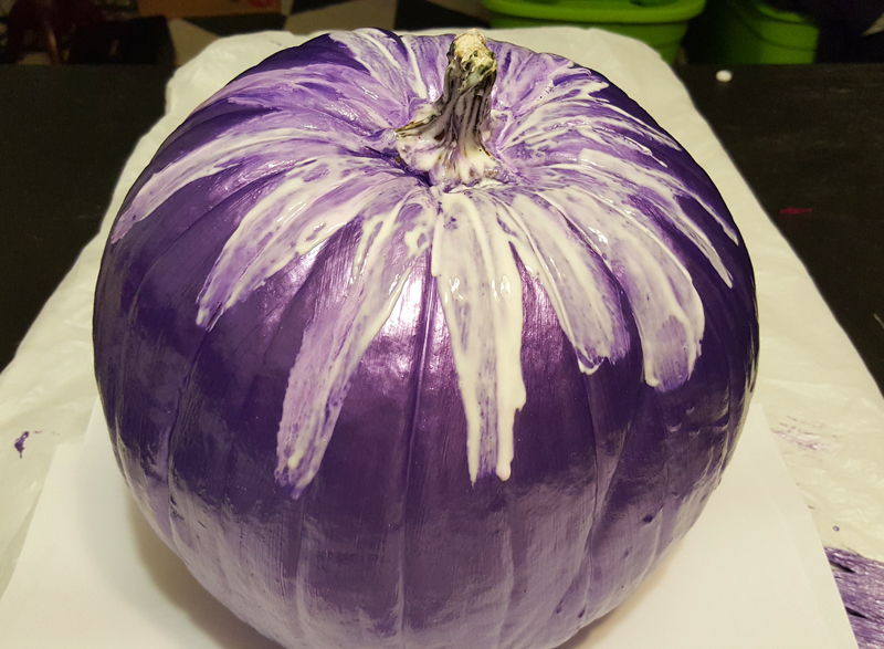 Glittered Painted Purple Pumpkin + DIY Pumpkin Challenge Entries