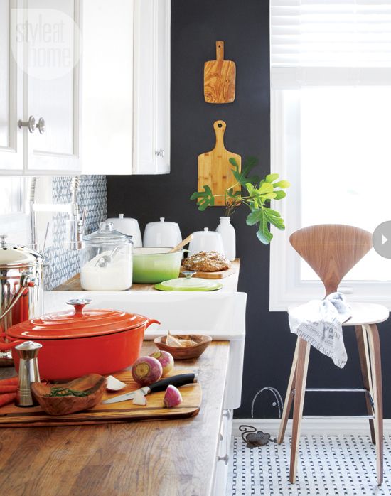 black accent walls in the kitchen
