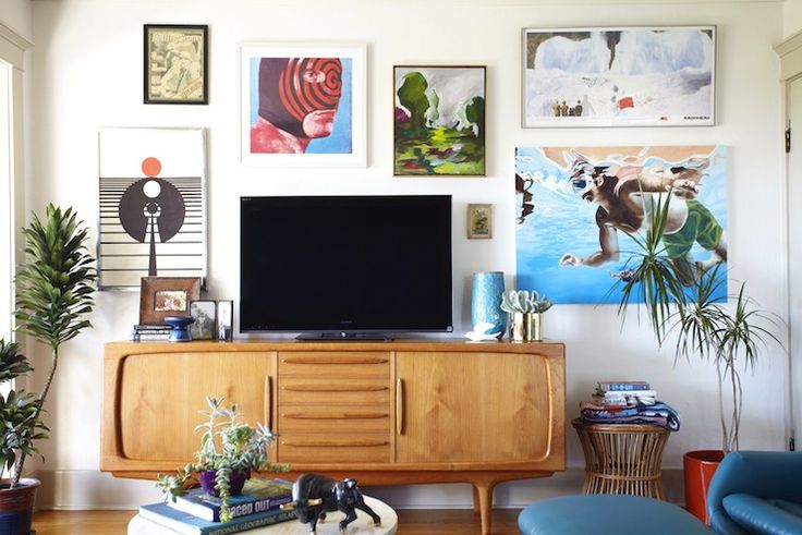 gallery walls - emily henderson