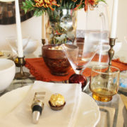 last minute thanksgiving tablescape ideas | Thanksgiving decor | Thanksgiving holiday party | Thanksgiving party | Friendsgiving party