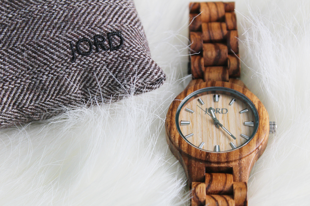 wood watches Jord wood watch | gift ideas for the friend who loves all things wooden | wooden gifts | wooden home decor | wood home decor | wooden fashion | wood fashion gifts