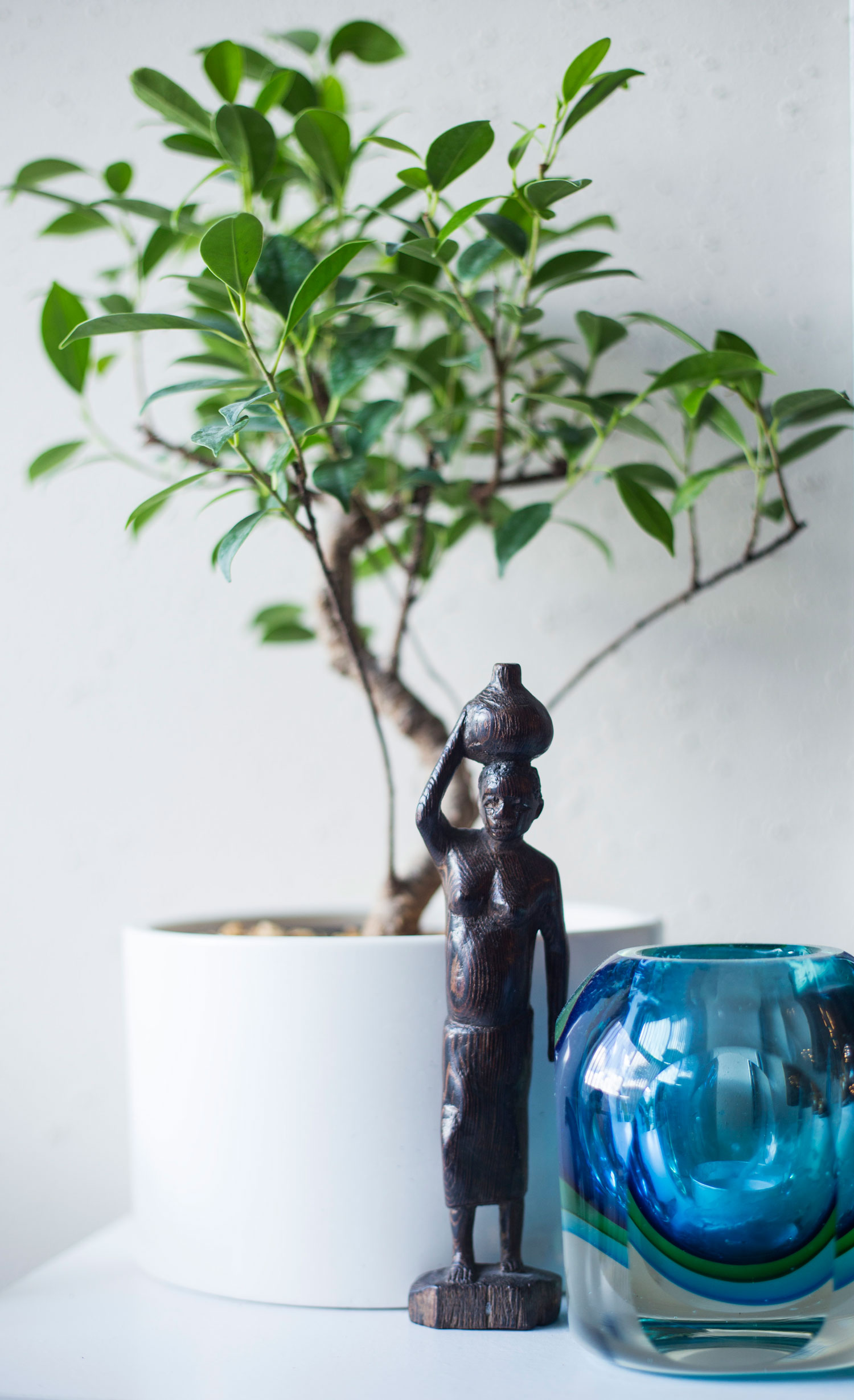 Britt Smith Photography Interior decor photoshoot with New Orleans decorator Whitney J Decor | eclectic living room decor | gallery wall