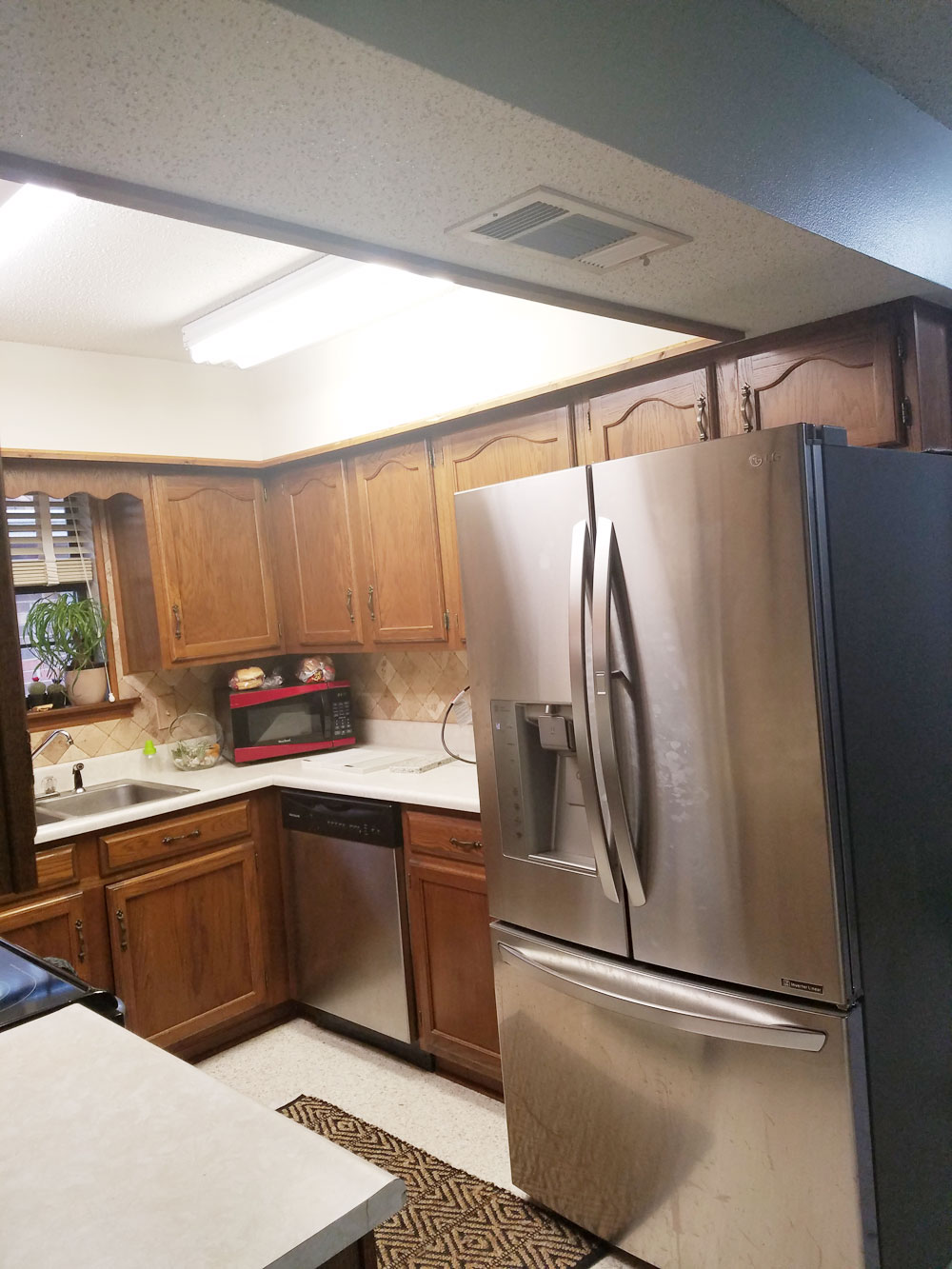 small kitchen decor plan | whitney j decor | kitchen before | white kitchen decor | one room challenge | popcorn ceiling before