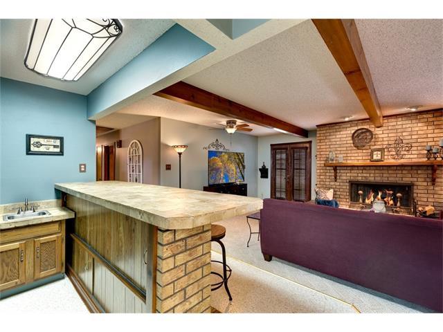 before photo | new orleans interior design | new orleans decor | new orleans homes | nola homes | nola decorator | new orleans decorator | bar ideas | built in bar ideas | bar top ideas | envirotex lite bar | painting tile backsplash | painting tile countertops | painting countertops | how to paint countertops | how to paint tile countertops | bar top makeover