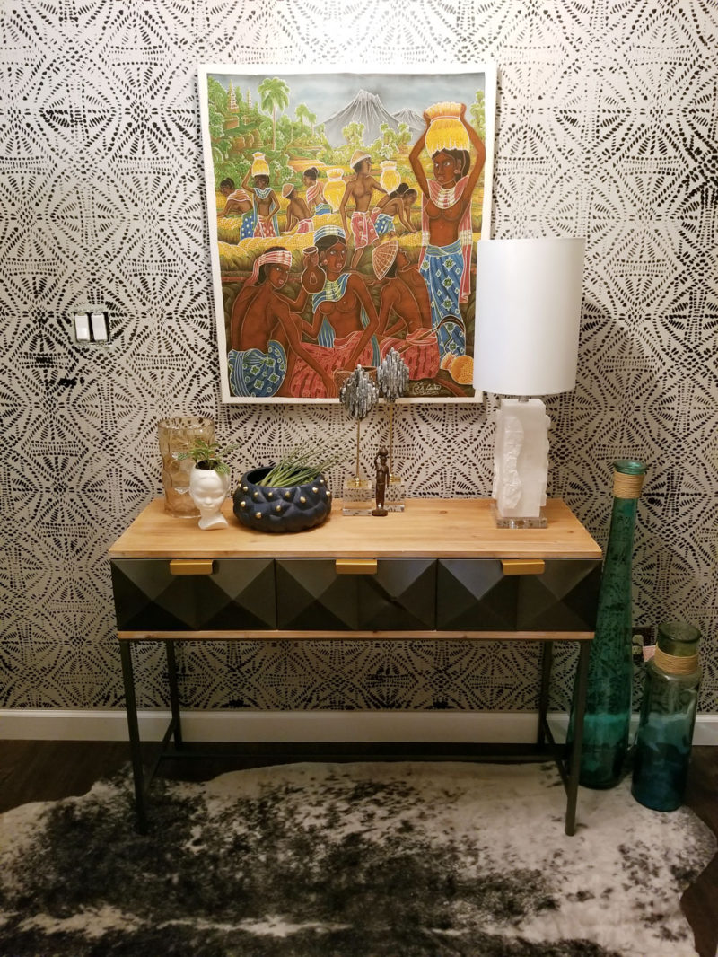 eclectic entryway | eclectic hallway