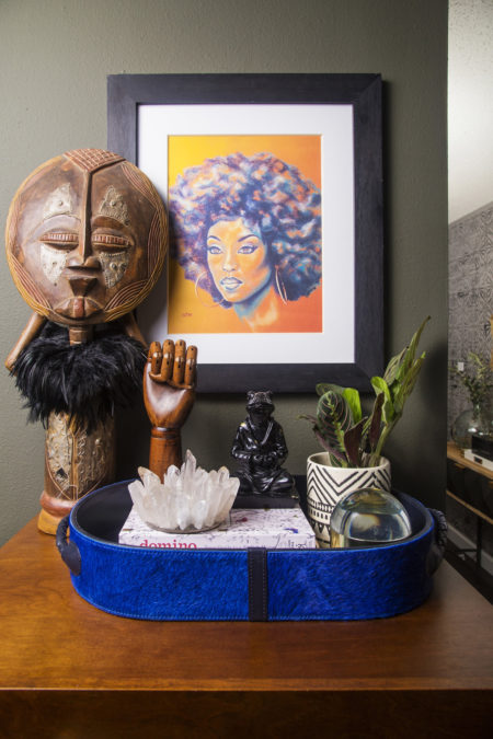 eclectic entryway | eclectic hallway