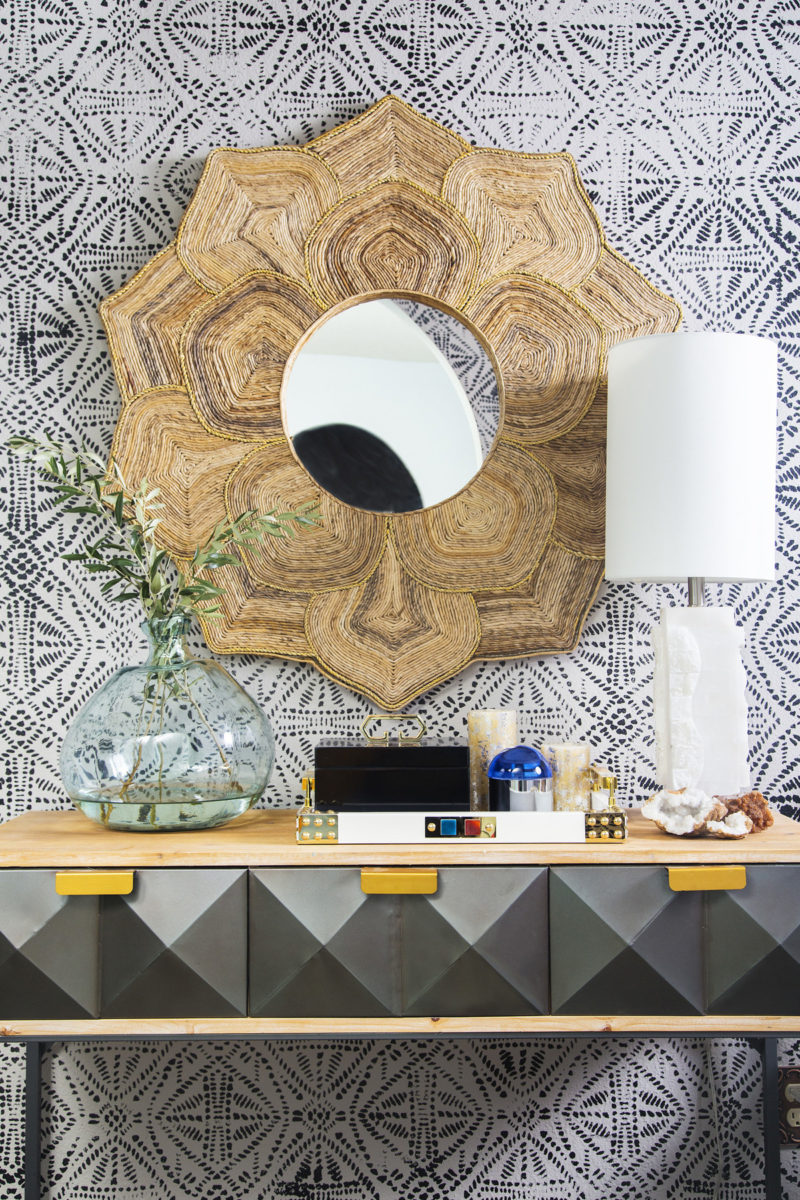 eclectic entryway | eclectic hallway