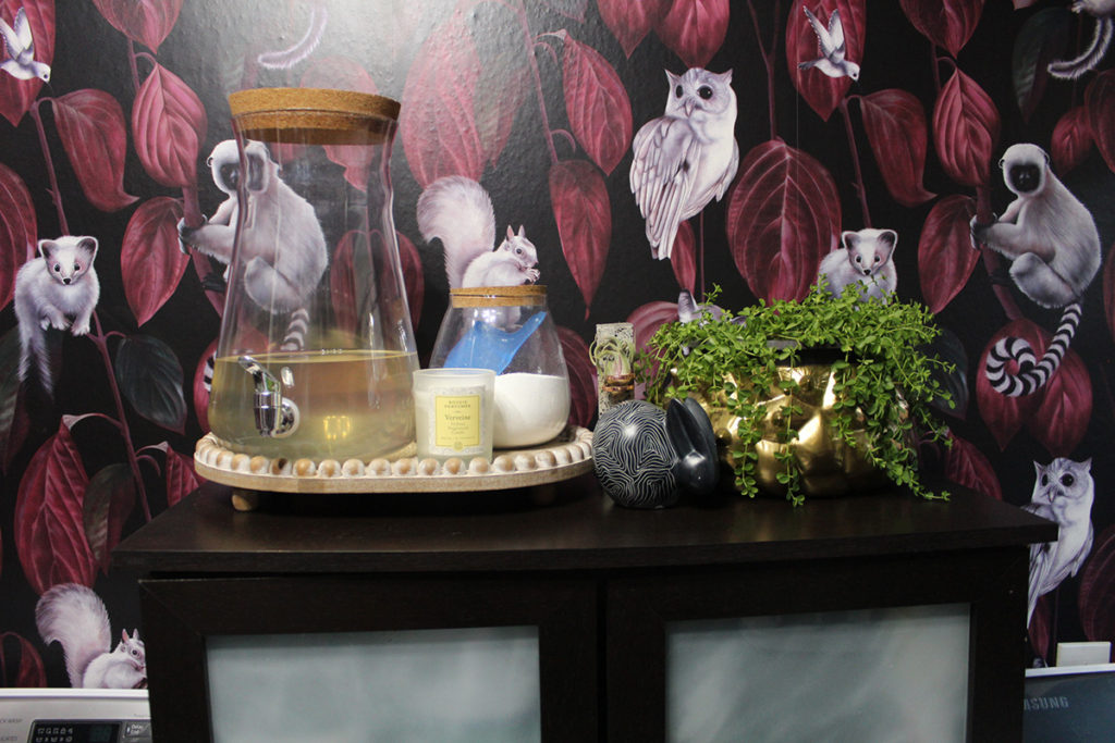 bold wallpaper in a laundry room